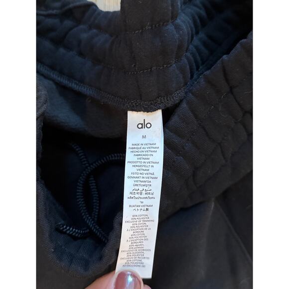 $148 Alo Yoga Make Waves Unisex Style Sweatpant Vintage Black Tonal size Medium - Picture 6 of 7